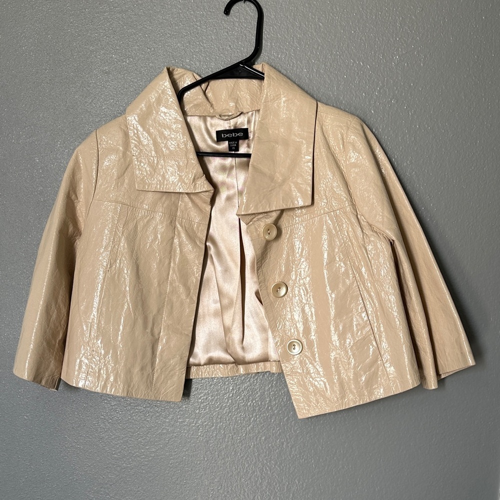 Bebe Women's Beige Cropped Blazer